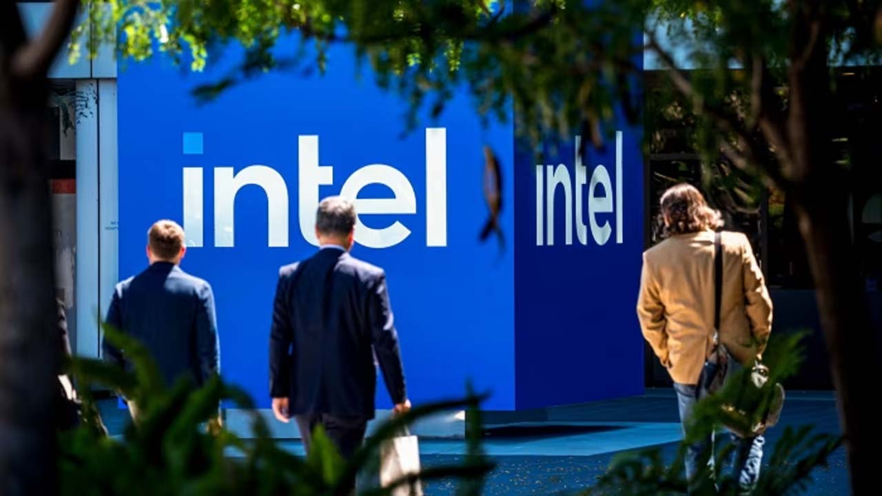 Intel: ఇంటెల్ ఉద్యోగులకు శుభవార్త.. ఇకపై ఆఫీసులో..!