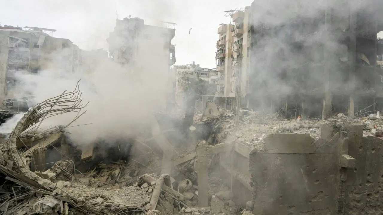 Israel Hezbullah Conflict : లెబనాన్‌పై ఇజ్రాయెల్ భారీ దాడి.. భారీ మొత్తంలో కూలిన భవనాలు.. 45 మంది మృతి