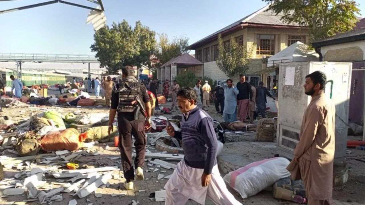 Pakistan : పాకిస్థాన్‌లోని క్వెట్టా రైల్వే స్టేషన్‌లో భారీ పేలుడు.. 20 మంది మృతి, పలువురికి గాయాలు