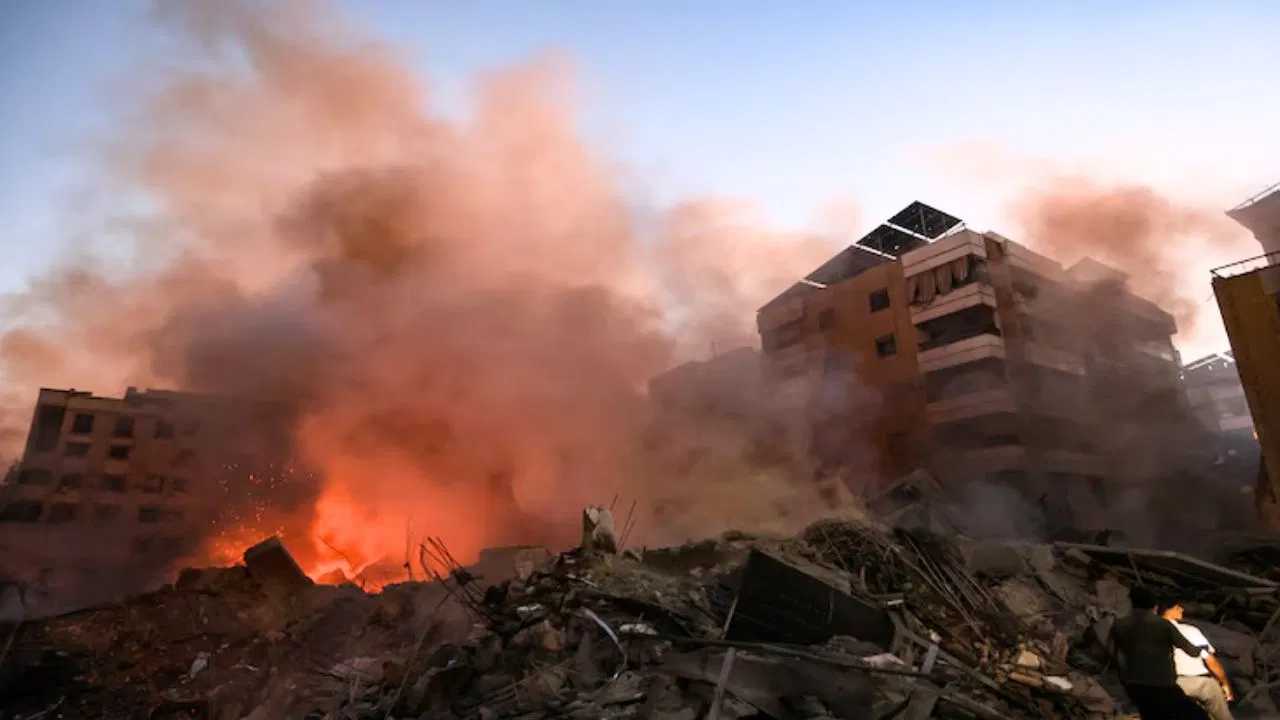 Israel Attack : గాజా లెబనాన్ లక్ష్యంగా మరోసారి ఇజ్రాయెల్ దాడులు.. మహిళలు, పిల్లలతో సహా 23మంది మృతి