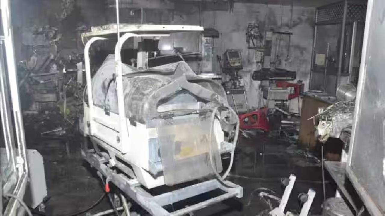 Jhansi Medical College : ఝాన్సీ మెడికల్ కాలేజీలో ఘోర ప్రమాదం.. 10 మంది పిల్లలు సజీవదహనం.. అసలేమైందంటే ?