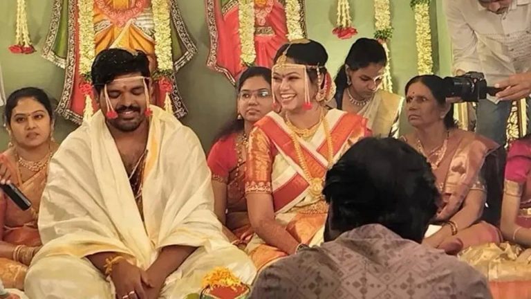 Ramya Behara: సీక్రెట్ గా పెళ్లి చేసుకుని షాకిచ్చిన టాలీవుడ్ సింగర్స్..