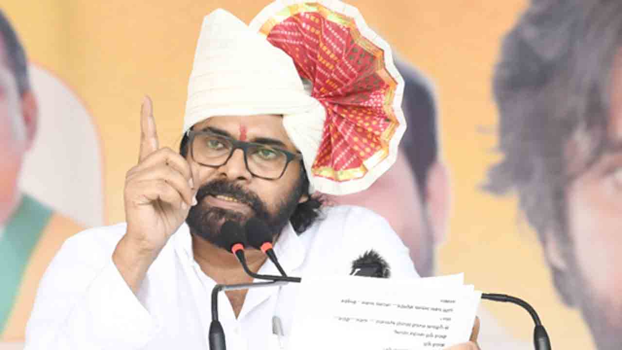 Pawan Kalyan: రిజర్వేషన్ల పేరుతో రాజకీయం చేసే వాళ్లకు బుద్ధి చెప్పాలి