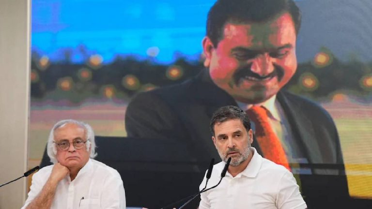 Rahul Gandhi: రాహుల్ గాంధీ మీడియా సమావేశంలో విద్యుత్ అంతరాయం.. బీజేపీ కారణమని విమర్శలు..