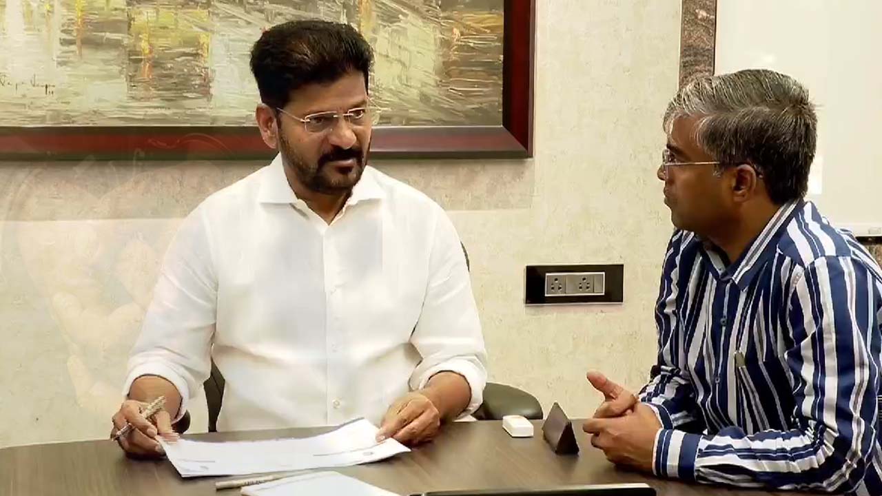 CM Revanth Reddy: కుల సర్వేలో కుటుంబ వివరాలు నమోదు చేసుకున్న సీఎం..