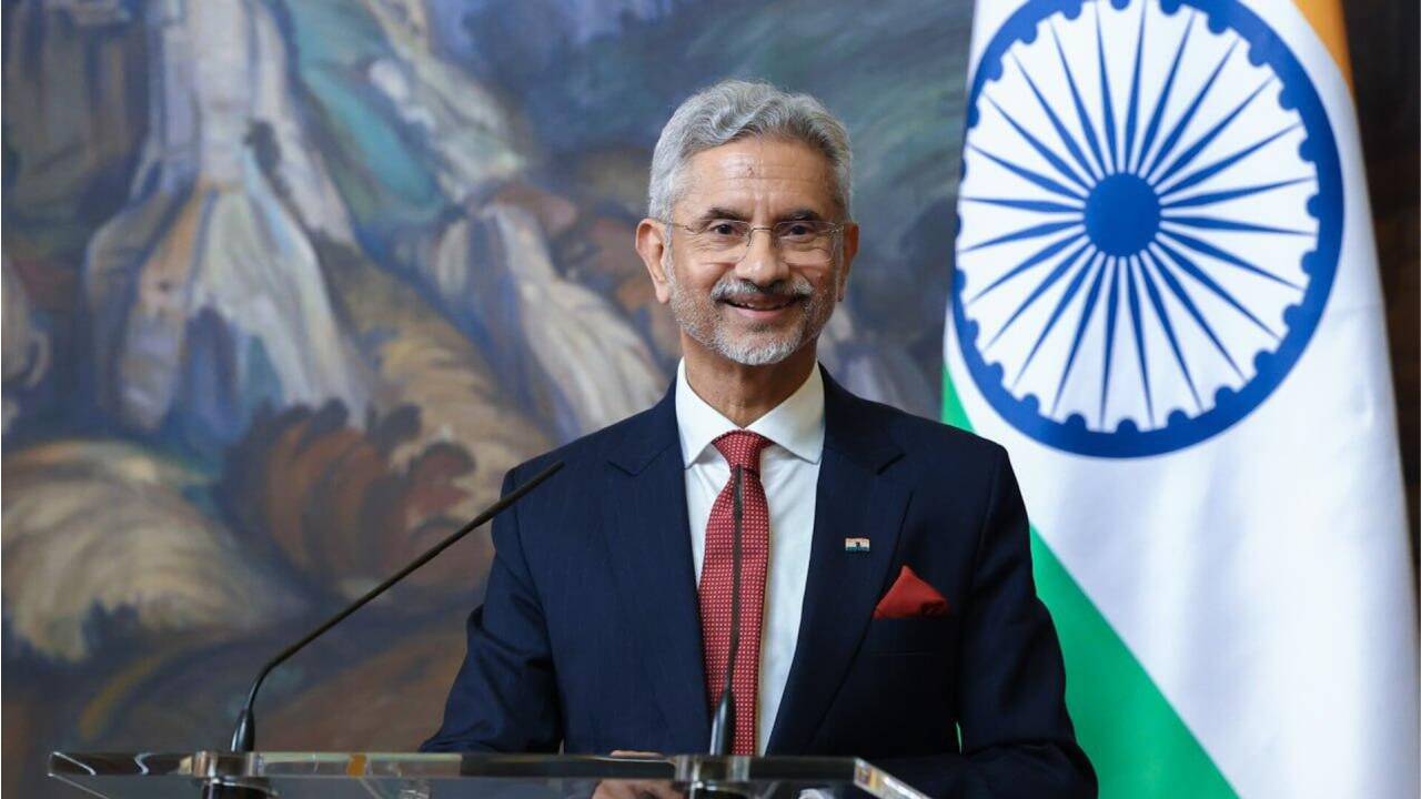 S Jaishankar: అమెరికా అధ్యక్ష ఎన్నికలపై జైశంకర్ కీలక వ్యాఖ్యలు..