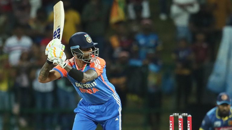 Surya Kumar Yadav: దక్షిణాఫ్రికాతో టీ20 సిరీస్‌.. ‘సూరీడు’ని ఊరిస్తున్న రికార్డ్స్ ఇవే!