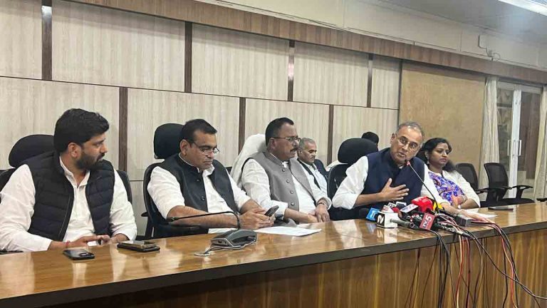 TG Congress MP’s: మా పనితీరును కేంద్ర మంత్రులే మెచ్చుకుంటున్నారు..