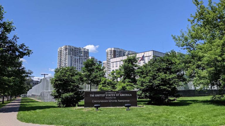 Ukraine-Russia War: ఉక్రెయిన్‌లో ఎంబసీల మూసివేతకు పలు దేశాలు పిలుపు