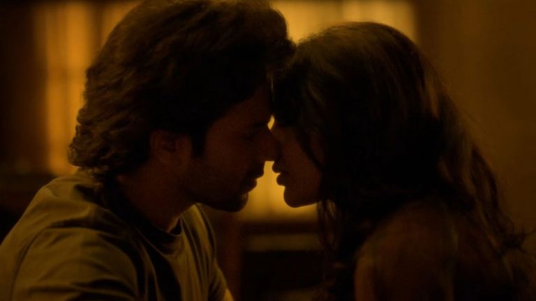 Varun Dhawan: సిటడెల్‌లో సెమీ న్యూడ్‌ సీన్‌.. నెటిజన్‌కు ఫన్నీ రిప్లై ఇచ్చిన హీరో!