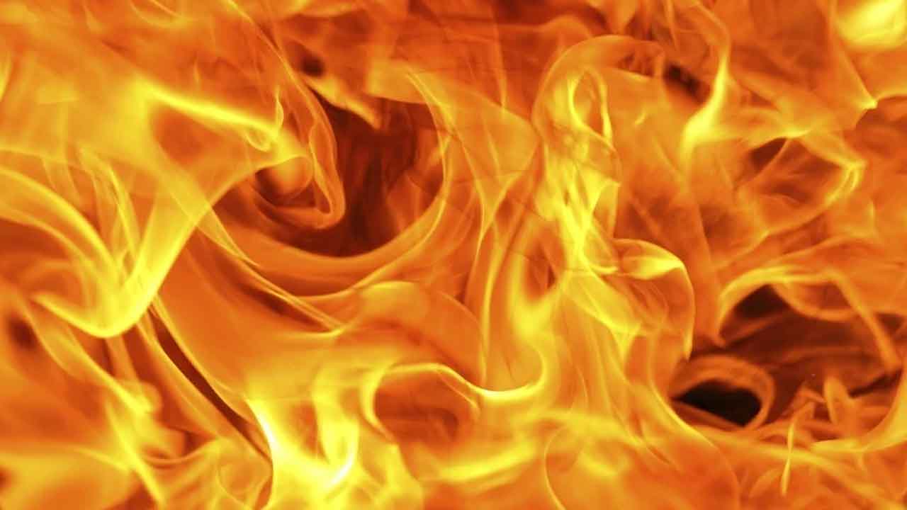 Fire Accident : కోకాపేట GAR బిల్డింగ్‌లో అగ్నిప్రమాదం.. కొందరి పరిస్థితి విషమం