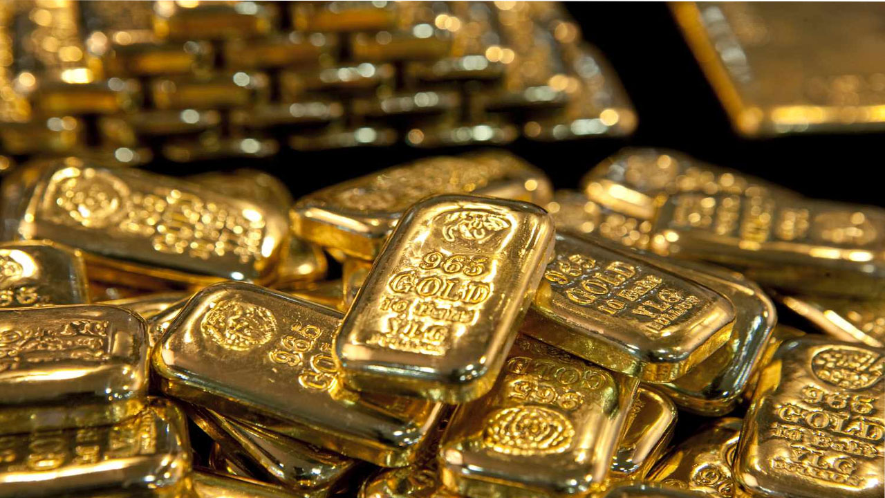 Gold And Silver Rate Today: 15 నిమిషాల్లోనే రూ.900తగ్గిన బంగారం ధర, రూ.1200తగ్గిన వెండి ధర