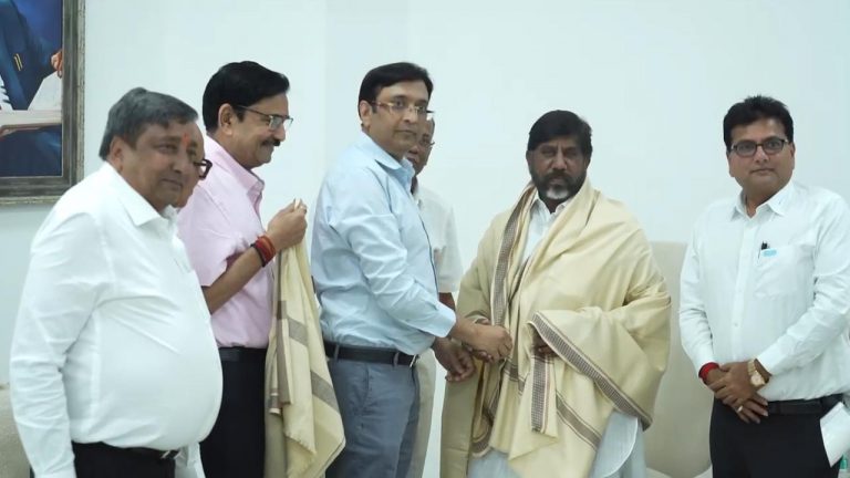 Bhatti Vikramarka: మల్లు భట్టి విక్రమార్కను అభినందించిన ఐరన్, స్టీల్ అసోసియేషన్..