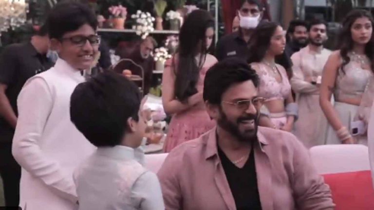 Jr NTR Sons: వెంకటేష్ తో జూ.ఎన్టీఆర్ కొడుకుల సందడి