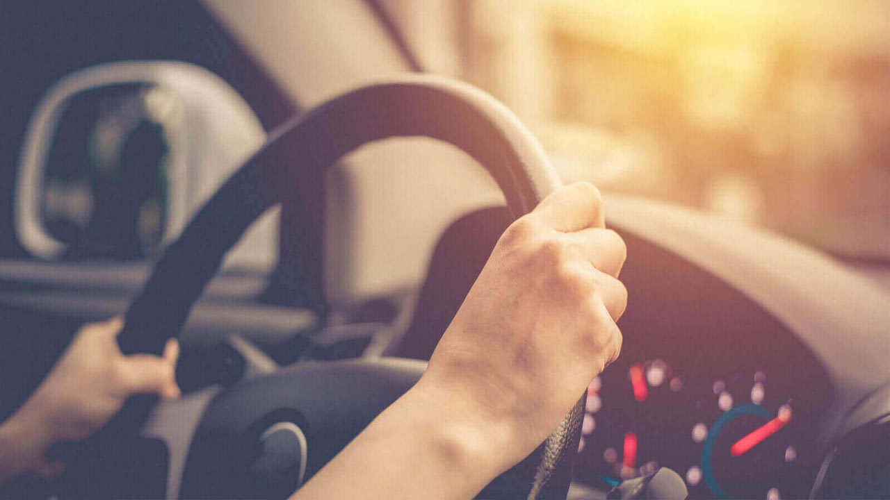 Hyderabad: పంజాగుట్టలో కారు బీభత్సం.. చెకింగ్ చేస్తుండా హోం గార్డు ఈడ్చుకెళ్ళిన డ్రైవర్‌