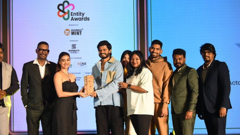 VD : విజయ్ దేవరకొండ ‘రౌడీ వేర్’ బ్రాండ్ కు స్పెషల్ అవార్డ్