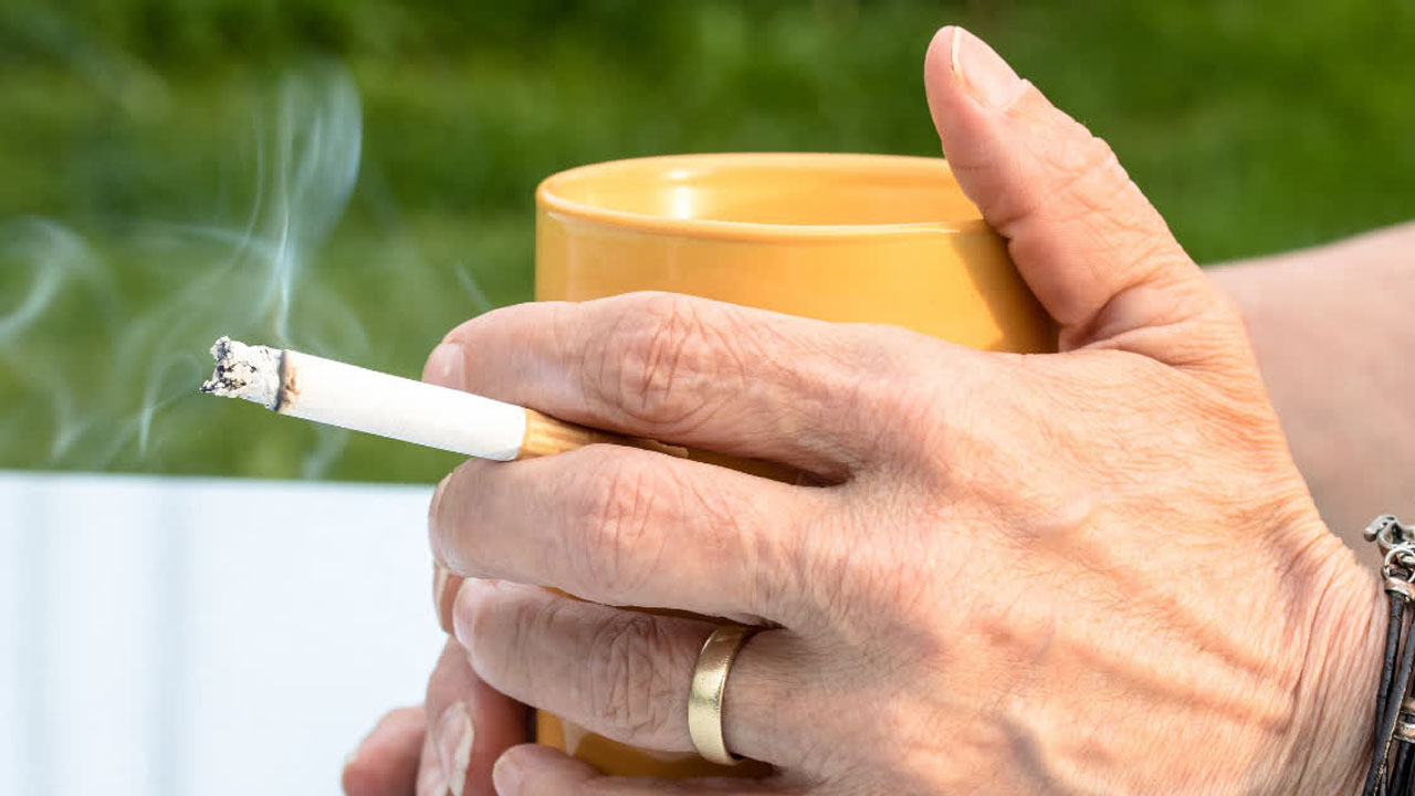 Cigarette with Tea : ఛాయ్‌తో పాటు సిగరెట్ తాగుతున్నారా?