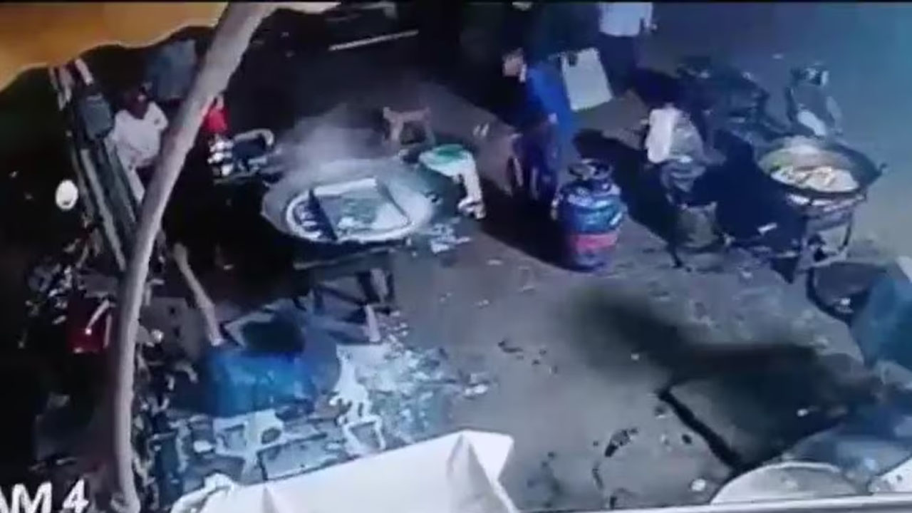 Viral Video: మద్యం మత్తులో మరుగుతున్న పాలు మీదపడి వ్యక్తి మృతి (వీడియో)