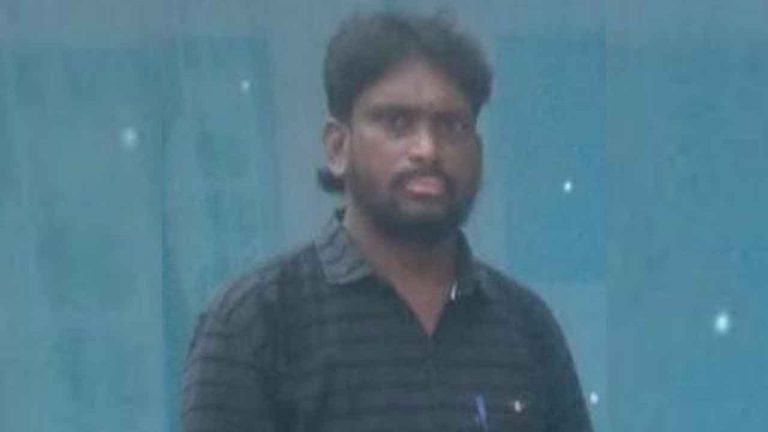 VRO Missing Mystery: మిస్టరీగా వీఆర్వో మిస్సింగ్‌ వ్యవహారం..