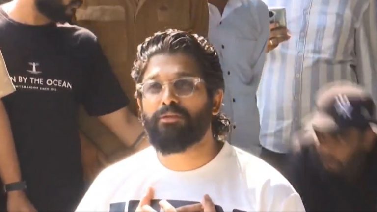 Allu Arjun: రేవతి కుటుంబానికి క్షమాపణ.. శ్రీతేజని పరామర్శించనున్న అల్లు అర్జున్