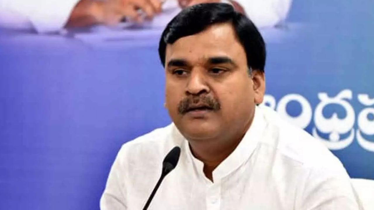 Amzath Basha: నిధులు లేవంటూ.. నిందలు వేస్తూ కాలయాపన చేస్తున్నారు!