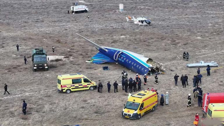 Kazakhstan-Putin: కజకిస్థాన్‌ విమాన ప్రమాదంపై పుతిన్ క్షమాపణ