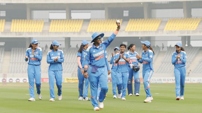 IND Vs WI: దీప్తి శర్మకు ఆరు వికెట్లు.. 162 పరుగులకు వెస్టిండీస్ ఆలౌట్! ఇంకా 89 పరుగులు