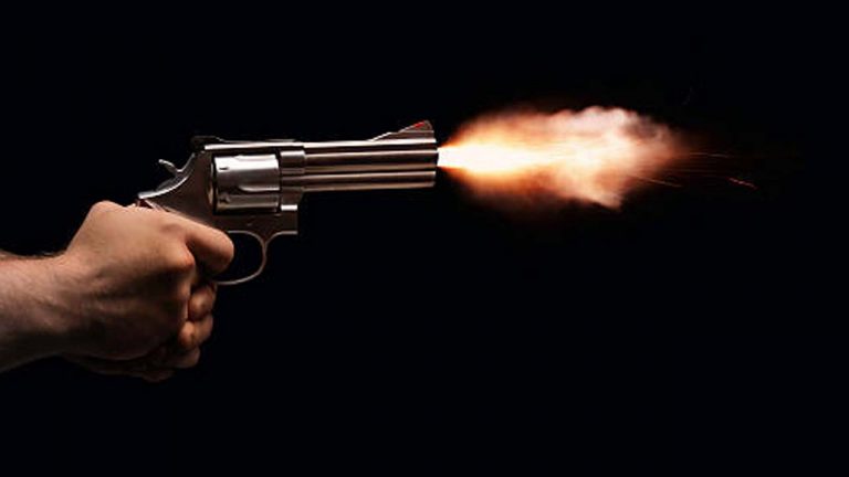 Gun Fire: బావ బావమరిదిల మధ్య వివాదం.. ఎయిర్‌గన్‌తో కాల్పులు