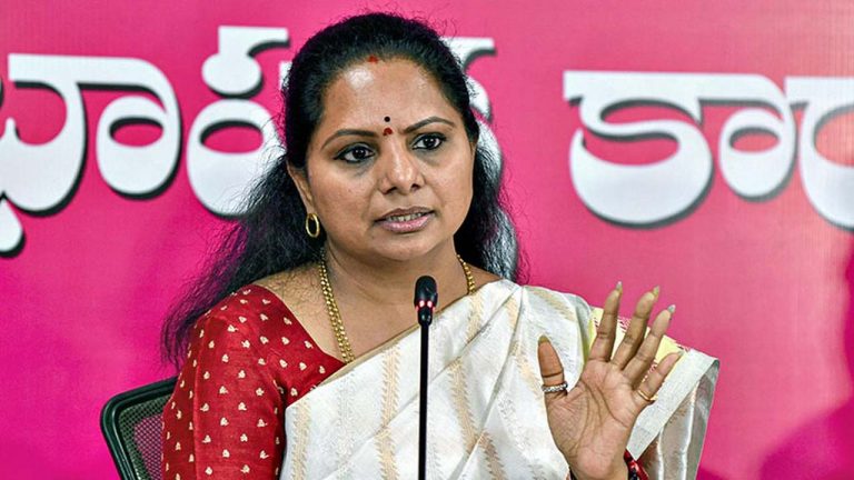 MLC Kavitha: రేపటి నుంచే దీక్ష.. 72 గంటలపాటు నీళ్లు కూడా తాగకుండా..