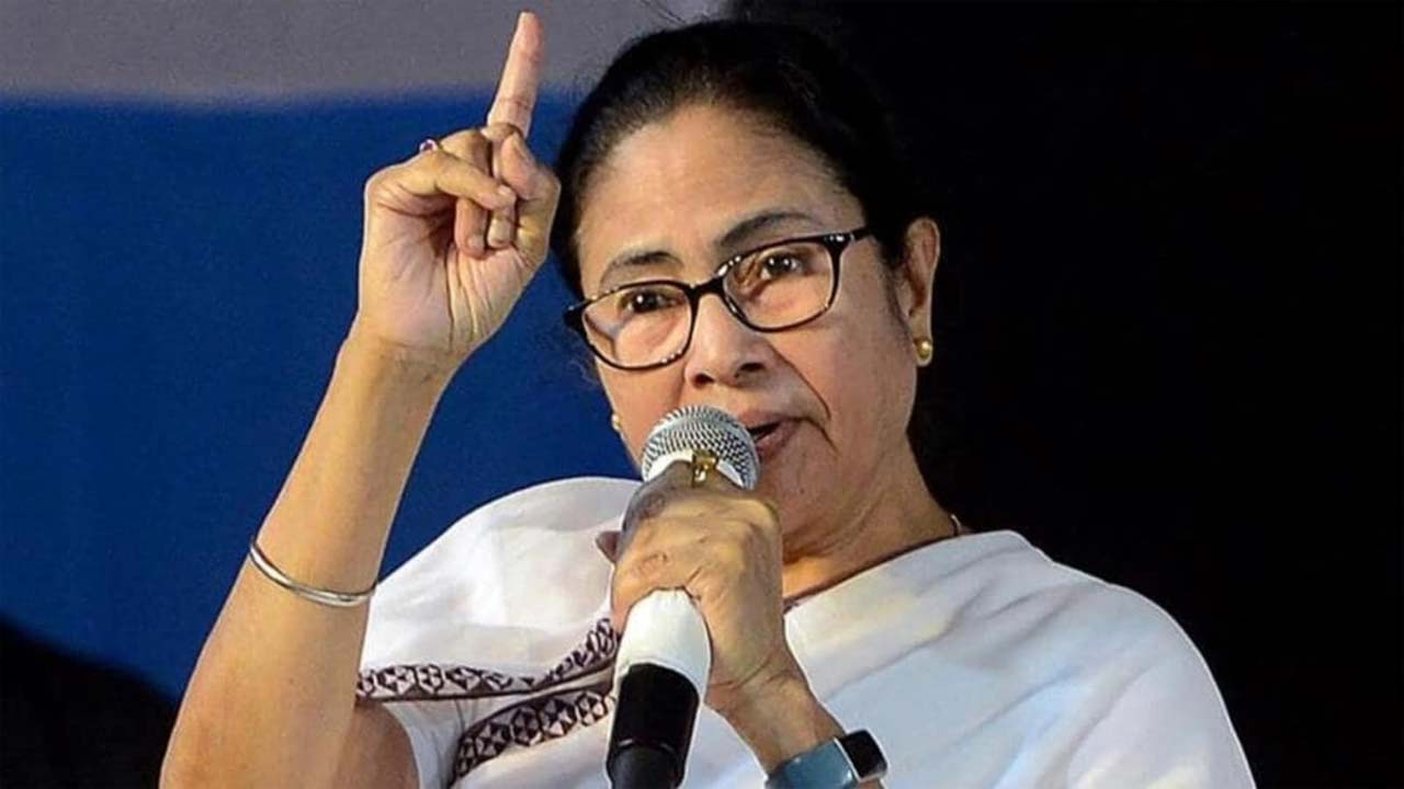 Mamata Banerjee: ఢిల్లీ పీఠంపై ఆశ లేదు.. బీజేపీని ఓడించడమే లక్ష్యం