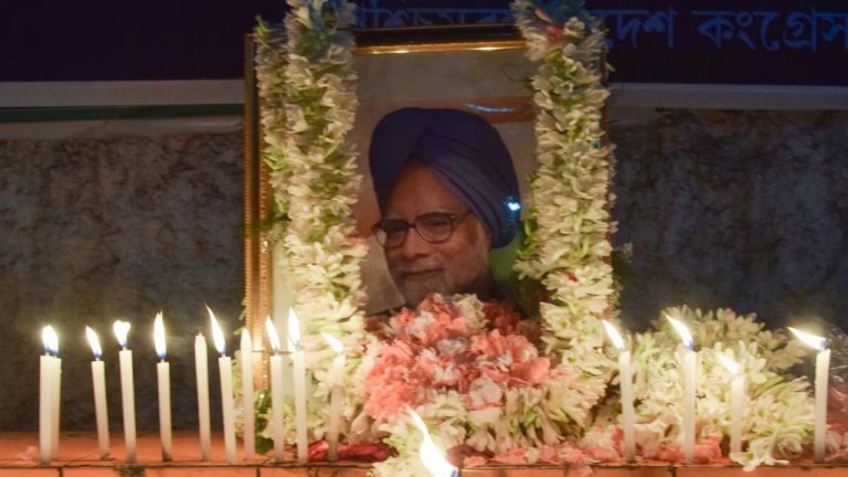Manmohan Singh: మన్మోహన్ సింగ్ జ్ఞాపకార్థం ఢిల్లీలో స్మారక చిహ్నం నిర్మించనున్న కేంద్ర ప్రభుత్వం