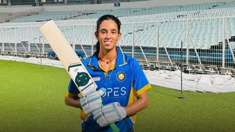 Neelam Bhardwaj: చరిత్ర సృష్టించిన నీలం.. డబుల్ సెంచరీ చేసిన పిన్న వయస్కురాలిగా రికార్డ్