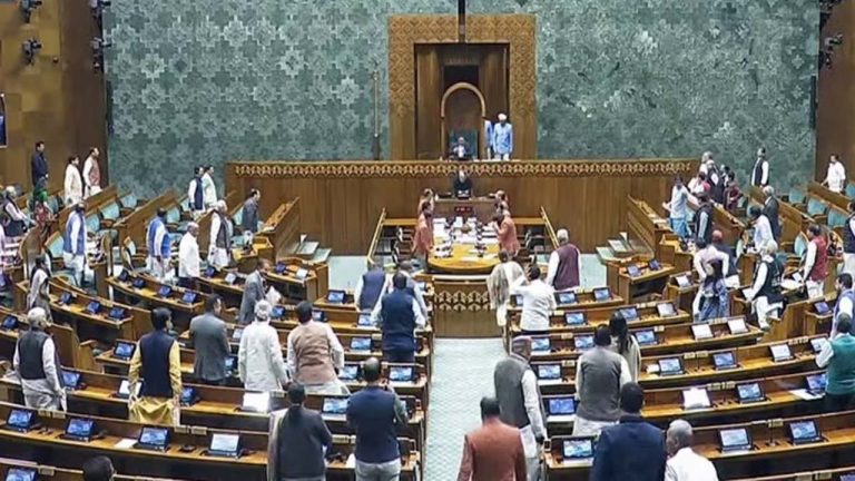 Parliament: జార్జ్ సోరోస్‌తో సోనియా గాంధీకి ఉన్న సంబంధంపై పార్లమెంటులో రచ్చ..