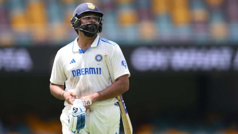 Rohit Sharma: కెప్టెన్‌ కావడం వల్లే రోహిత్ ఇంకా ఆడుతున్నాడు: ఇర్ఫాన్