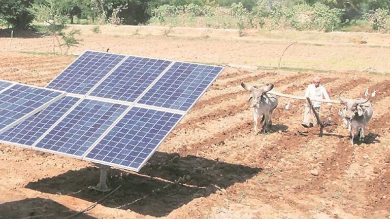 Solar Power : రైతుల ఆదాయాన్ని పెంచే దిశగా తెలంగాణ ప్రభుత్వం మరో కీలక నిర్ణయం..!
