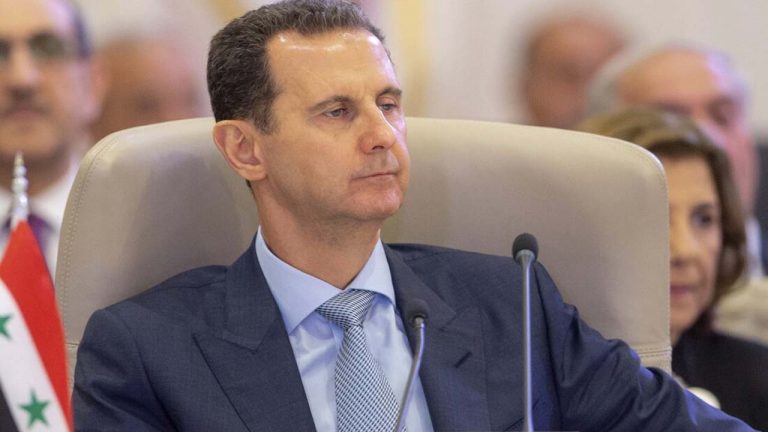 Syria: అసద్ మామూలోడు కాదు.. రష్యాకు పారిపోతూ ఏం చేశాడంటే..!