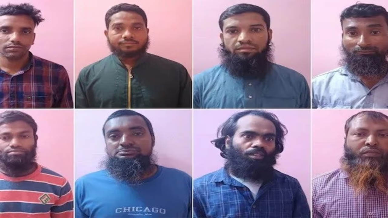 Terrorists  Arrest: దేశాన్ని విచ్ఛిన్నం చేసేందుకు భారీ కుట్ర.. తిప్పికొట్టిన పోలీసులు