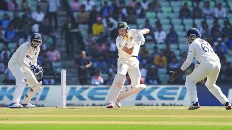 IND vs AUS: గబ్బాలో భారత్ బౌలింగ్.. వర్షంతో ఆగిన ఆసీస్ బ్యాటింగ్