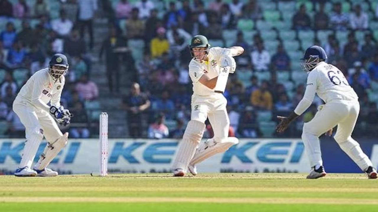 IND vs AUS: గబ్బాలో భారత్ బౌలింగ్.. వర్షంతో ఆగిన ఆసీస్ బ్యాటింగ్