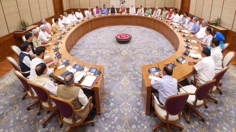 Union Cabinet: నేడు కేంద్ర కేబినెట్ భేటీ.. ప్రభుత్వ అధికారిక కార్యక్రమాలు రద్దు..