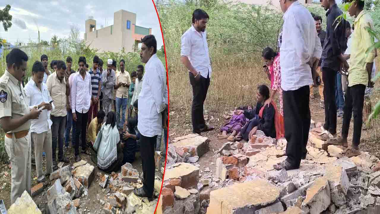 School Wall Collapse: కూలిన పాఠశాల గోడ.. మూడో తరగతి విద్యార్థిని మృతి