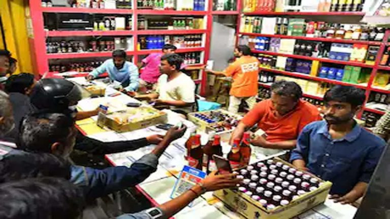 Liquor Ban : సీఎం సంచలన నిర్ణయం.. 17 ప్రముఖ నగరాల్లో మద్యపాన నిషేధం