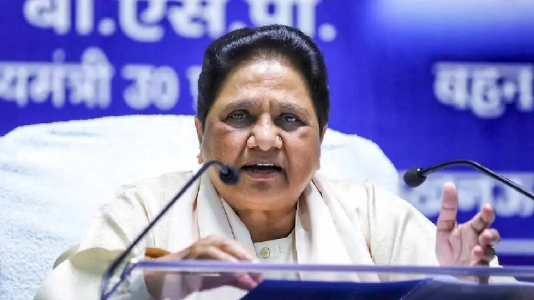 Mayawati: బంగ్లాదేశ్ హిందువుల పరిస్థితికి కాంగ్రెస్ కారణం.. ఇప్పుడు ముస్లిం ఓట్ల కోసం..