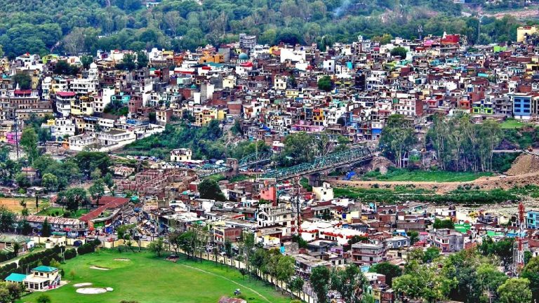 Jammu Kashmir: జమ్మూ కాశ్మీర్‌లో అంతుచిక్కని రోగం.. 8 మంది మృతి..