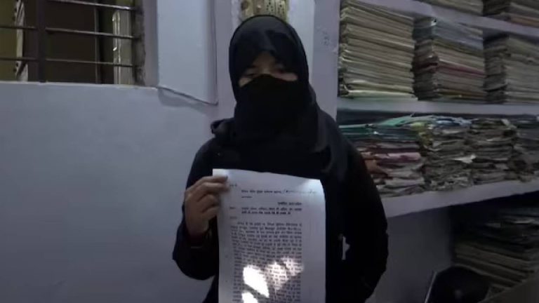 Sambhal Violence: పోలీసులకు మద్దతు ఇచ్చినందుకు.. భార్యకు ట్రిపుల్ తలాక్..