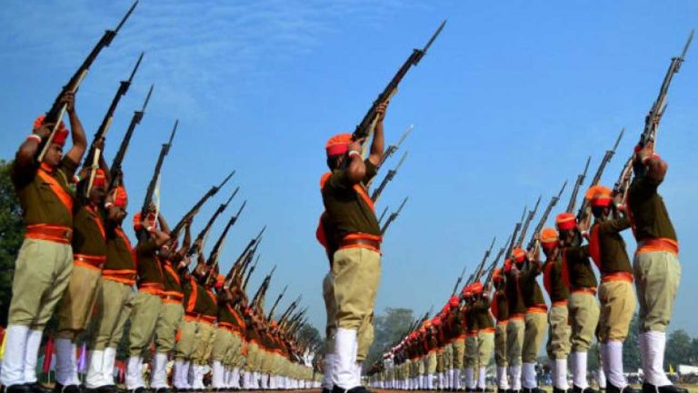 Republic Day : గణతంత్ర దినోత్సవం రోజున 21 తుపాకుల గౌరవం ఇచ్చే సంప్రదాయం ఎక్కడ నుండి వచ్చింది..?