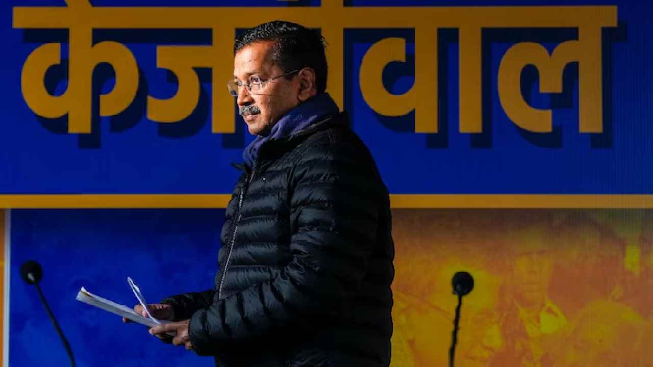 AAP: ఉచితాలను కొనసాగిస్తూనే, మరో 8-10 హమీలు.. ఢిల్లీలో ‘‘కేజ్రీవాల్ గ్యారెంటీలు’’