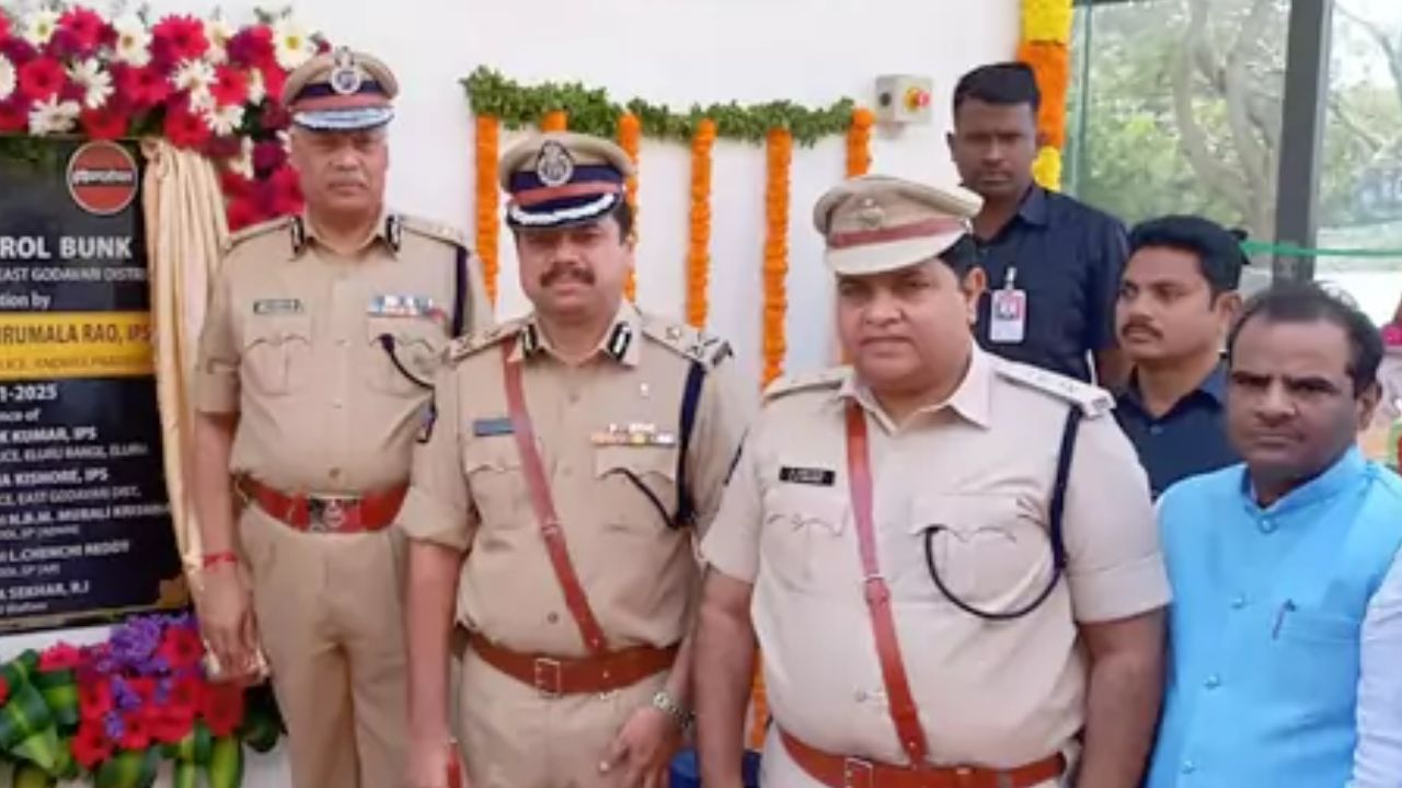 Dwaraka Tirumala Rao: పోలీసులు సంక్షేమం కోసమే పెట్రోల్ బంకులు ఏర్పాటు: ఏపీ డీజీపీ