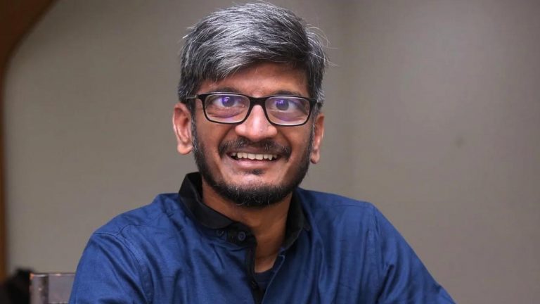 Anantha Sriram : రివ్యూస్ రాసేవాళ్ళకు ఏం అర్హత ఉంది?