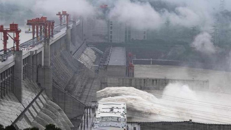 China Dam: బ్రహ్మపుత్రపై చైనా ప్రపంచంలో అతిపెద్ద డ్యామ్.. భారత ఆందోళనలు ఏమిటి.?